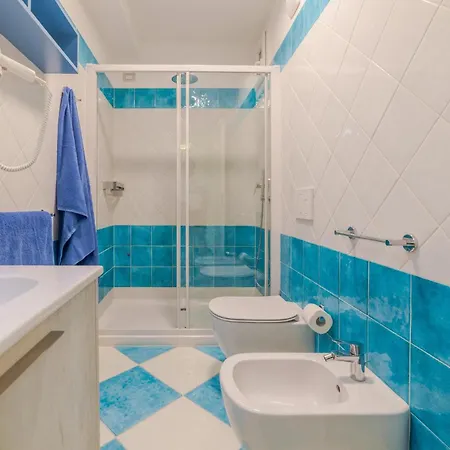 Apartment Stunning In With Kitchen Deiva Marina
